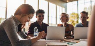 A importância da Psicoterapia para Graduandos de Psicologia e Recém-formados