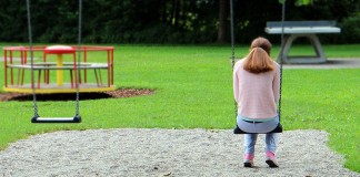 A importância da tristeza para a vivência da felicidade