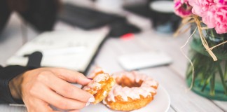 Alimentação emocional: quando a comida se torna a “resolução” dos seus problemas