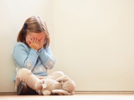 Mulheres pedófilas: entenda por que elas são pouco denunciadas