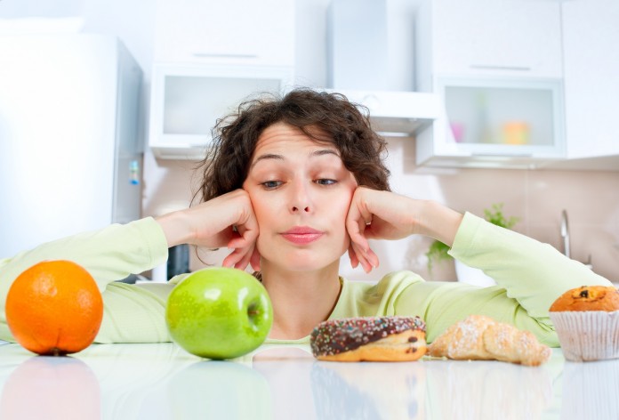 Autocontrole na alimentação depende da mudança de comportamento com a comida