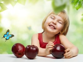 Mãe, deixa que eu faço sozinho!