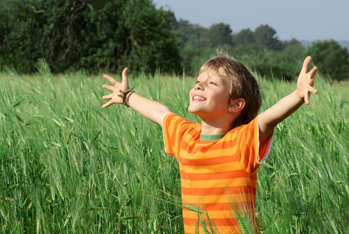 10 dicas para criar filhos agradecidos – em vez de resmungões