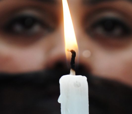 De estupros em massa a protestos em massa: A violência contra mulheres em 2016