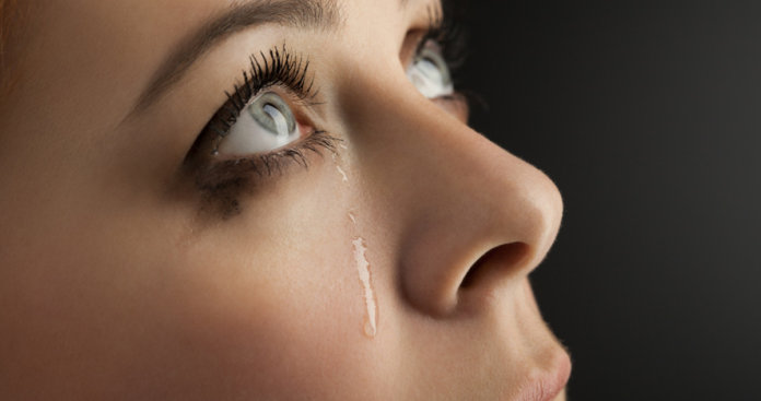 A necessidade de chorar quando você é extremamente forte