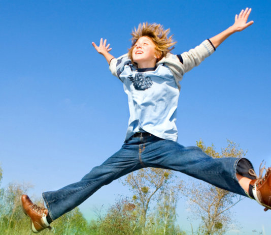 Síndrome de Williams, o transtorno genético raro que torna as crianças extremamente extrovertidas