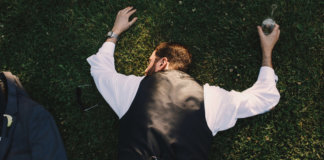 13 sinais de que você precisa beber menos
