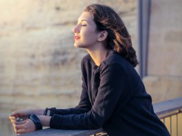 Não se vender também tem seu preço