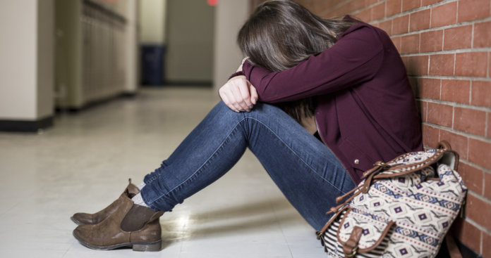 Depressão na adolescência: veja os sinais e como identificar