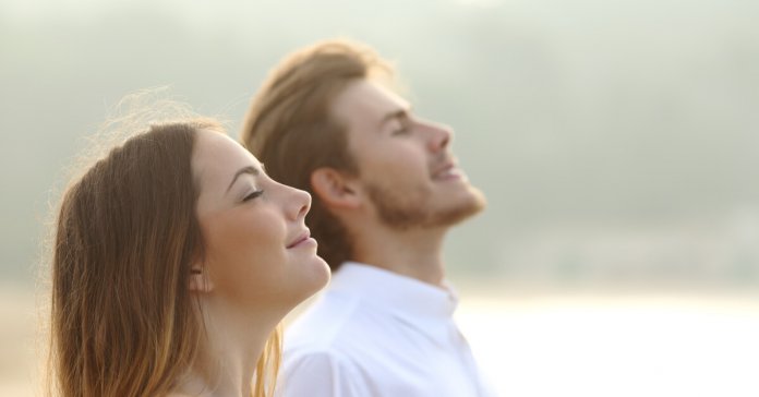 Forçar um amor é inútil, mas forçar um rompimento pode nos salvar