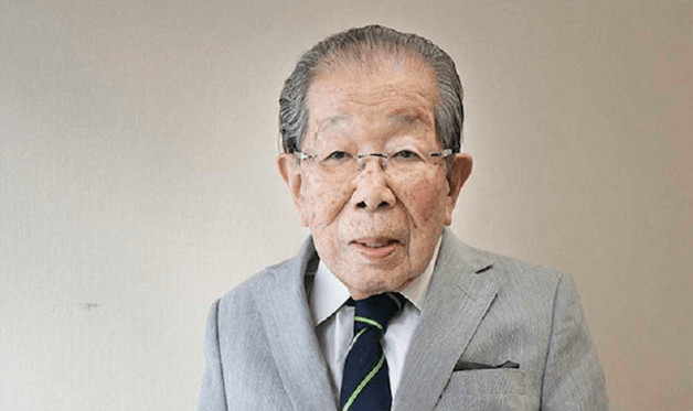 psicologiasdobrasil.com.br - Esse m&eacute;dico japon&ecirc;s atendeu at&eacute; os 105 anos e compartilhou 12 de seus princ&iacute;pios para uma vida longa
