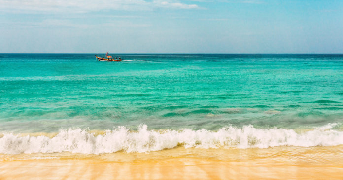 Morar perto do mar diminui o estresse, garante estudo