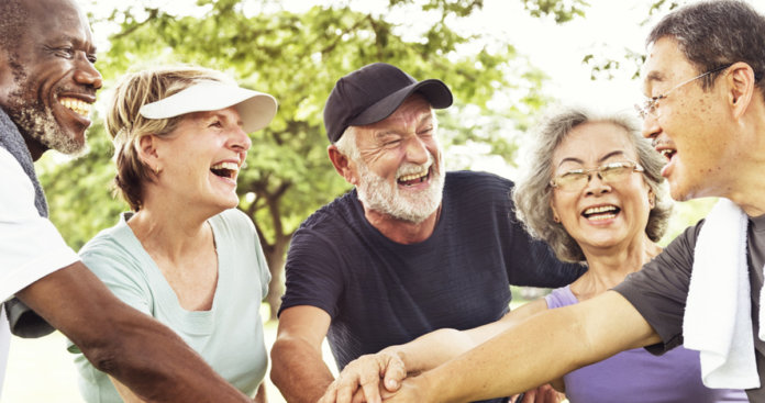 Idosos contam 5 lições para envelhecer sem arrependimentos