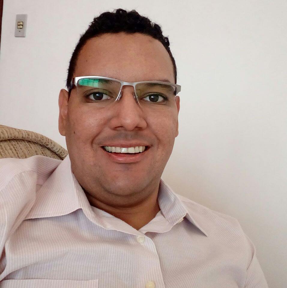 DANILO CICONI DE OLIVEIRA, Autor em Psicologias do Brasil