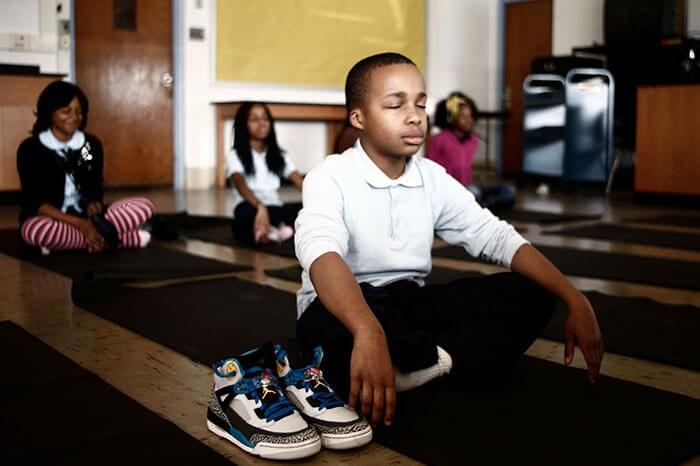 psicologiasdobrasil.com.br - Esta escola substituiu a suspensão por meditação e o resultado foi incrível