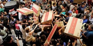 Black Friday: compramos por necessidade ou por vício?