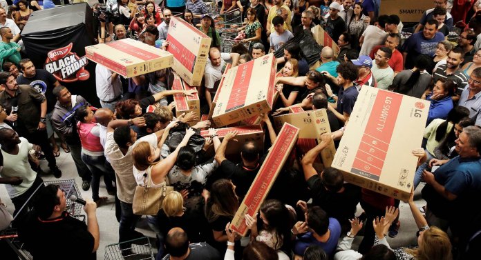 Black Friday: compramos por necessidade ou por vício?