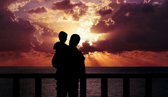 ‘Ter filho é a coisa mais edificante que existe’, afirma filósofo