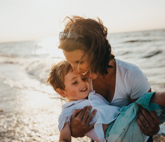Brinque com seus filhos enquanto eles querem brincar com você