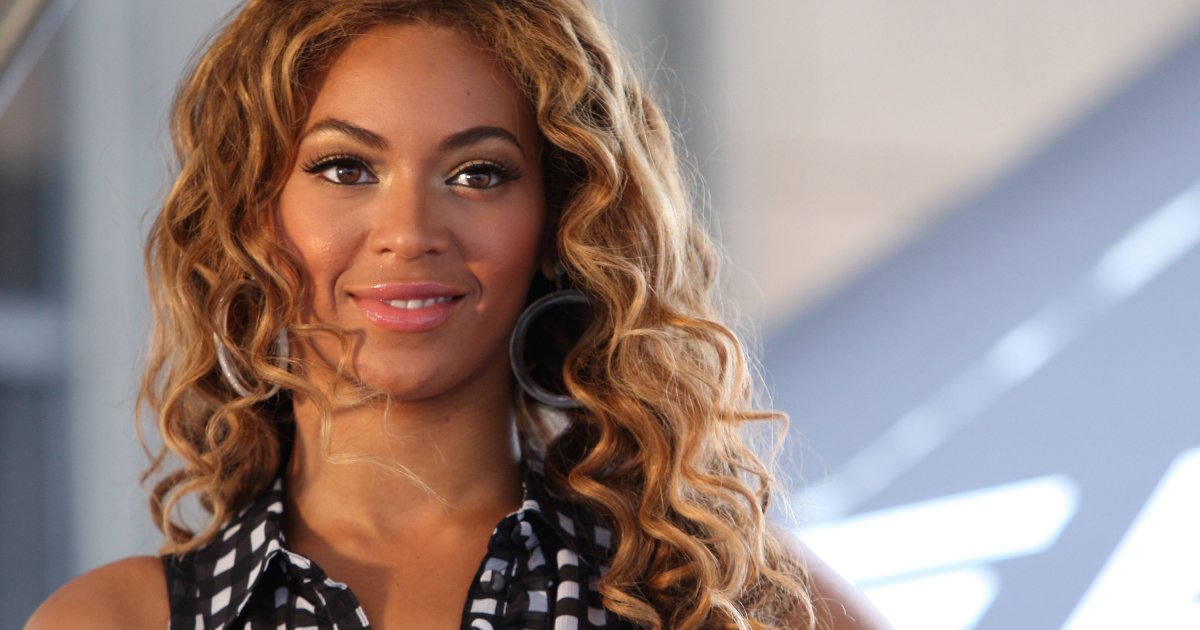 Beyonce KicksOff National “Show Your Helping Hand” Hunger Relief Initiative