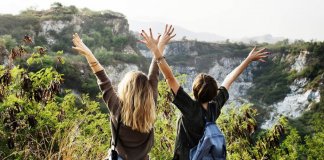 Fazer viagens com seus amigos é muito bom para a saúde mental, diz a ciência