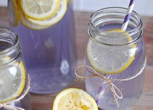 asomadetodosafetos.com - Limonada de Lavanda, a bebida que ajuda a reduzir a ansiedade e o estresse