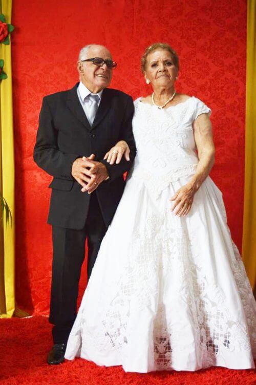 asomadetodosafetos.com - Aos 80 anos, eles se apaixonaram e se casaram em casa de repouso