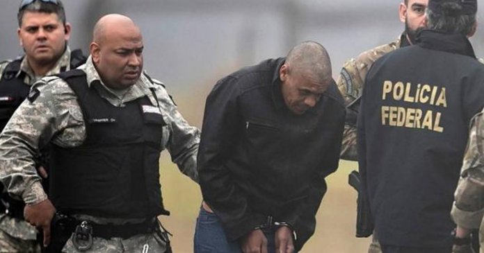 Homem que atacou Bolsonaro tem doença mental e será internado
