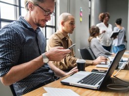 O que é a demência digital e como isso pode nos afetar?