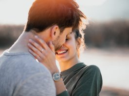 As carícias não são comidas, mas nutrem