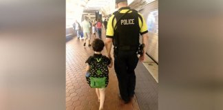 Segurança tranquiliza menino autista que tinha colapso no metrô e história viraliza