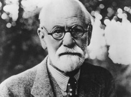 “Se você ama, sofre. Se não ama, adoece”