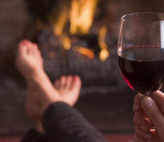Vinho tinto pode ser aliado no combate à depressão, diz estudo