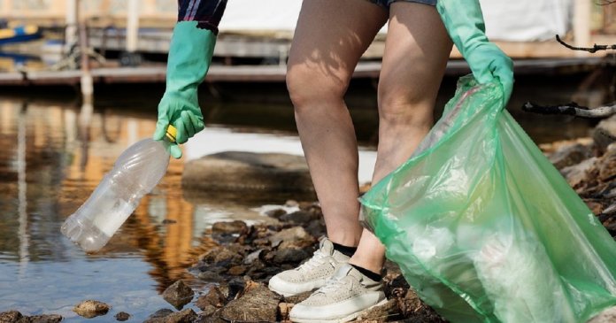 Homens reciclam menos por considerarem “coisa de mulher”, aponta estudo