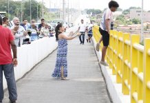 Psicóloga recém-formada impede que rapaz tire a própria vida