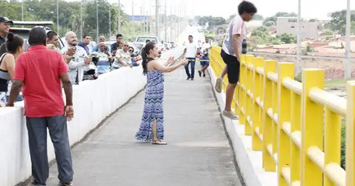 psicologa3 Psicóloga recém-formada impede que rapaz tire a própria vida