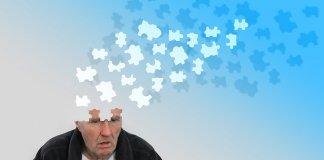 Lítio pode estabilizar memória de idosos com Alzheimer