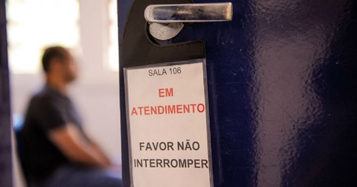 Projeto da USP faz acolhimento psicológico gratuito em SP