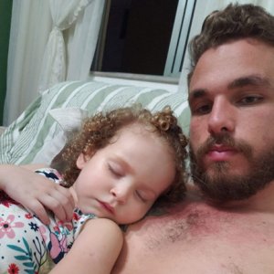 psicologiasdobrasil.com.br - Homem assume a paternidade da filha da amiga para que a paquena cresça com o amor de um pai