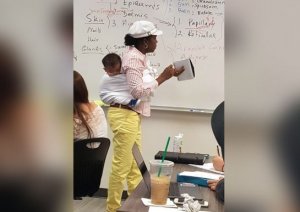 psicologiasdobrasil.com.br - Professora assume cuidados de bebê de aluna por 3 horas para que ela se dedique aos estudos