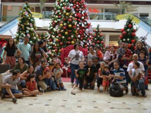 psicologiasdobrasil.com.br - Shopping abre mais cedo para que crianças autistas pudessem conhecerem Papai Noel em silêncio