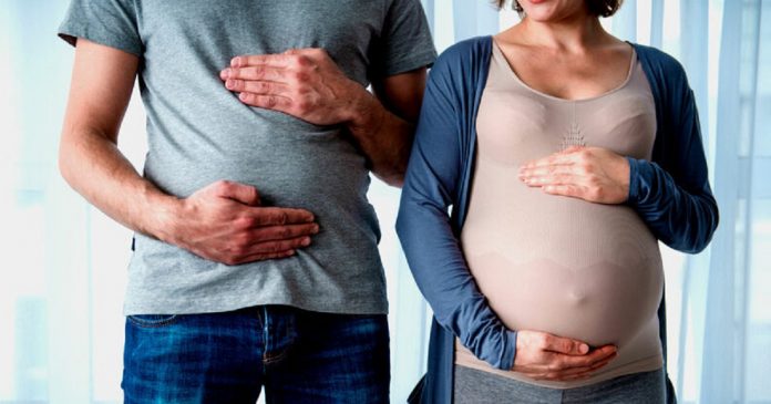 Homens grávidos? Homens podem ter sintomas de gravidez