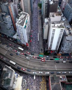psicologiasdobrasil.com.br - Imagens de protestos em Hong Kong demonstram disciplina e respeito pelas pessoas