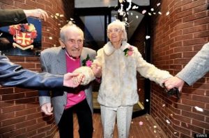 psicologiasdobrasil.com.br - Homem de 97 anos se casa com mulher de 90 anos: "Nunca é tarde para amar"