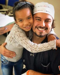 psicologiasdobrasil.com.br - Dentista viaja pelo Brasil devolvendo sorrisos a pessoas sem recursos