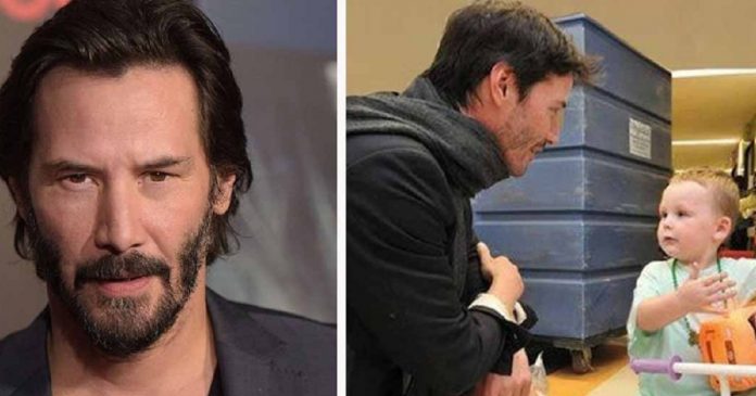 Keanu Reeves gasta milhares de dólares anonimamente em causas sociais