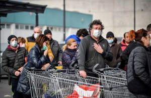 psicologiasdobrasil.com.br - Especialistas em saúde chineses chegam com toneladas de suprimentos para ajudar a Itália