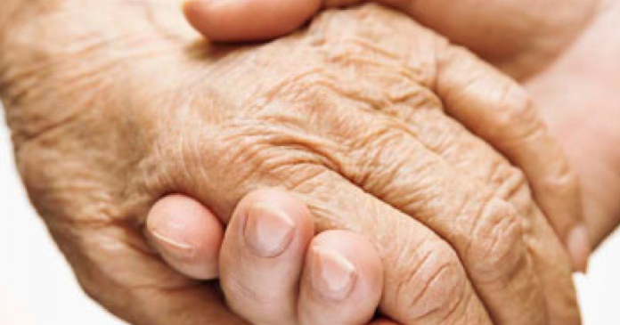 Idosa de 97 anos alcança a cura do Covid-19 no Recife