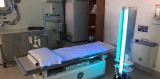 Cientistas irlandeses desenvolvem robô que usa luz ultravioleta para eliminar vírus, bactérias e germes