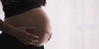Estudo identifica lesões na placenta de grávidas com Covid-19